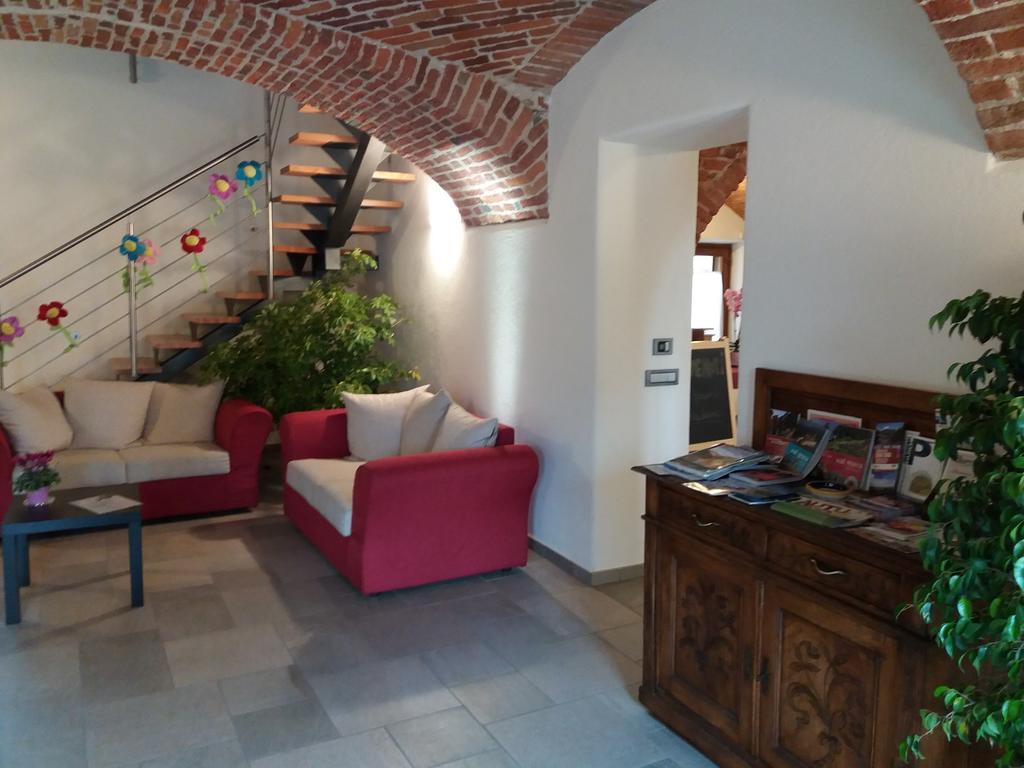 Agriturismo Fior Di Campo Dronero Buitenkant foto